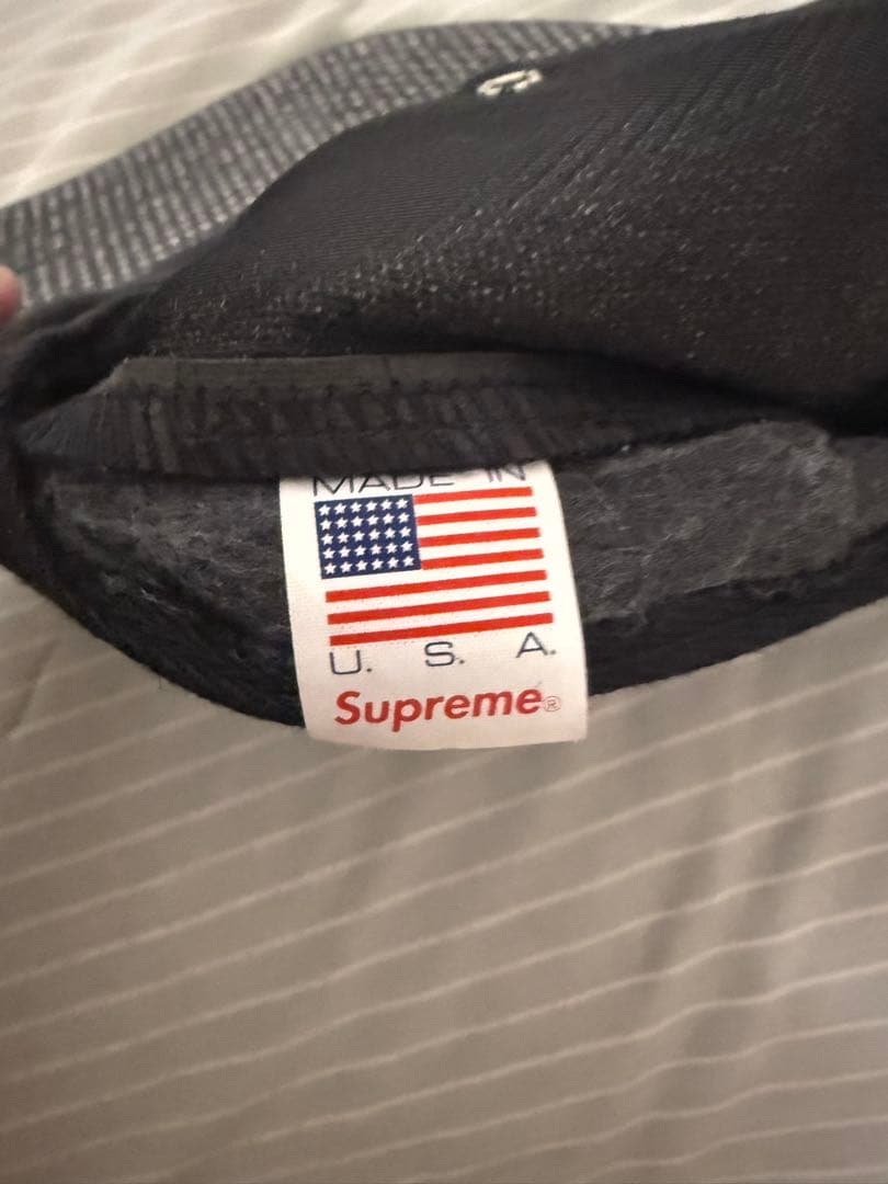 Supreme 黒 キャップ アメリカ製