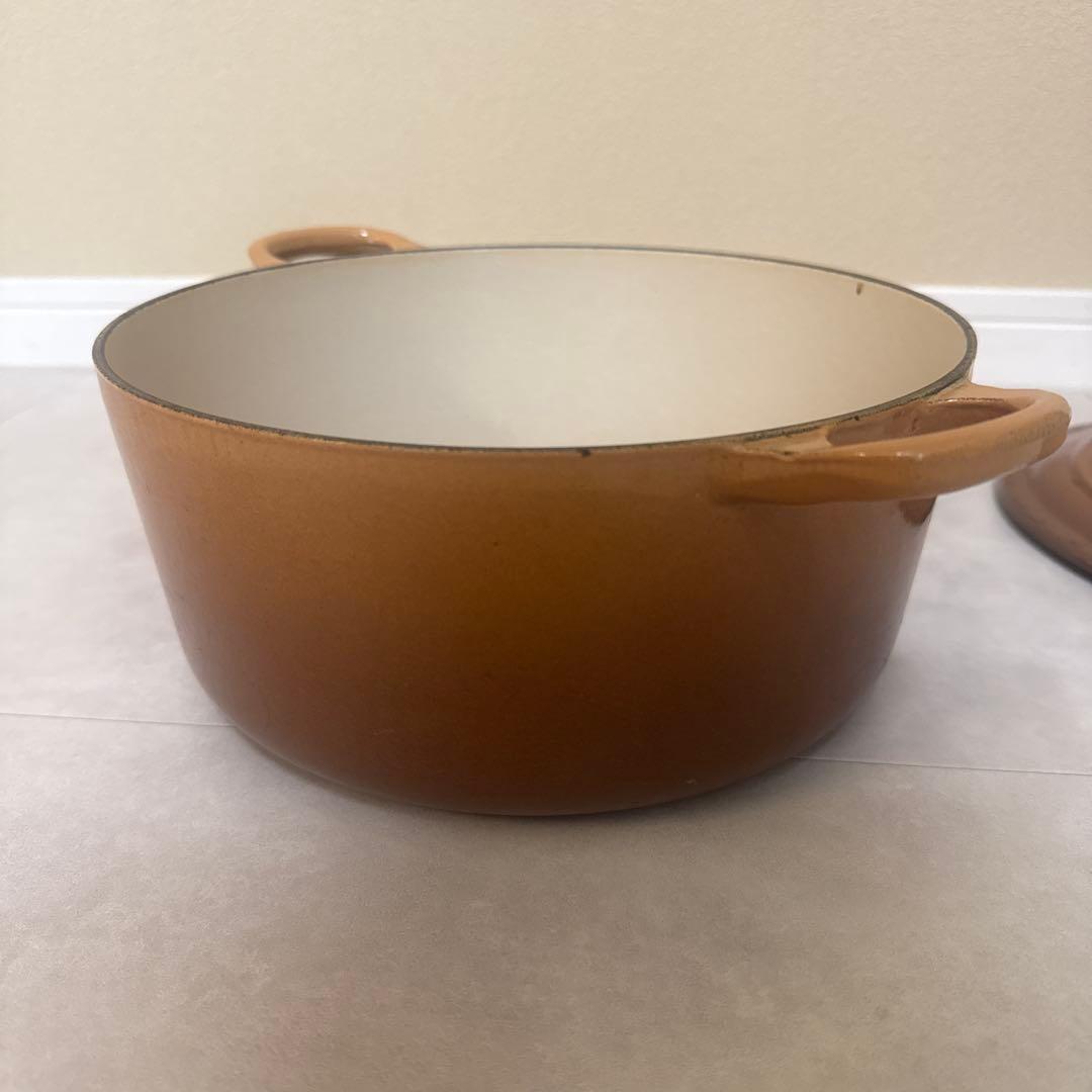 ビンテージLE CREUSET 両手鍋 希少色　キャラメルブラウン　24cm