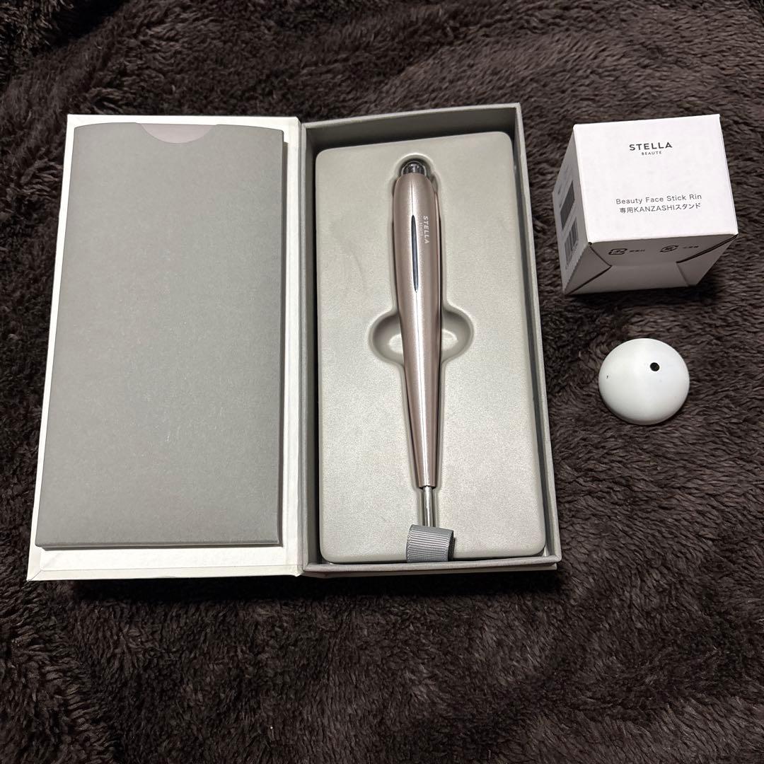 STELLA BEAUTE ビューティフェイススティックRinサクラ　スタンド付