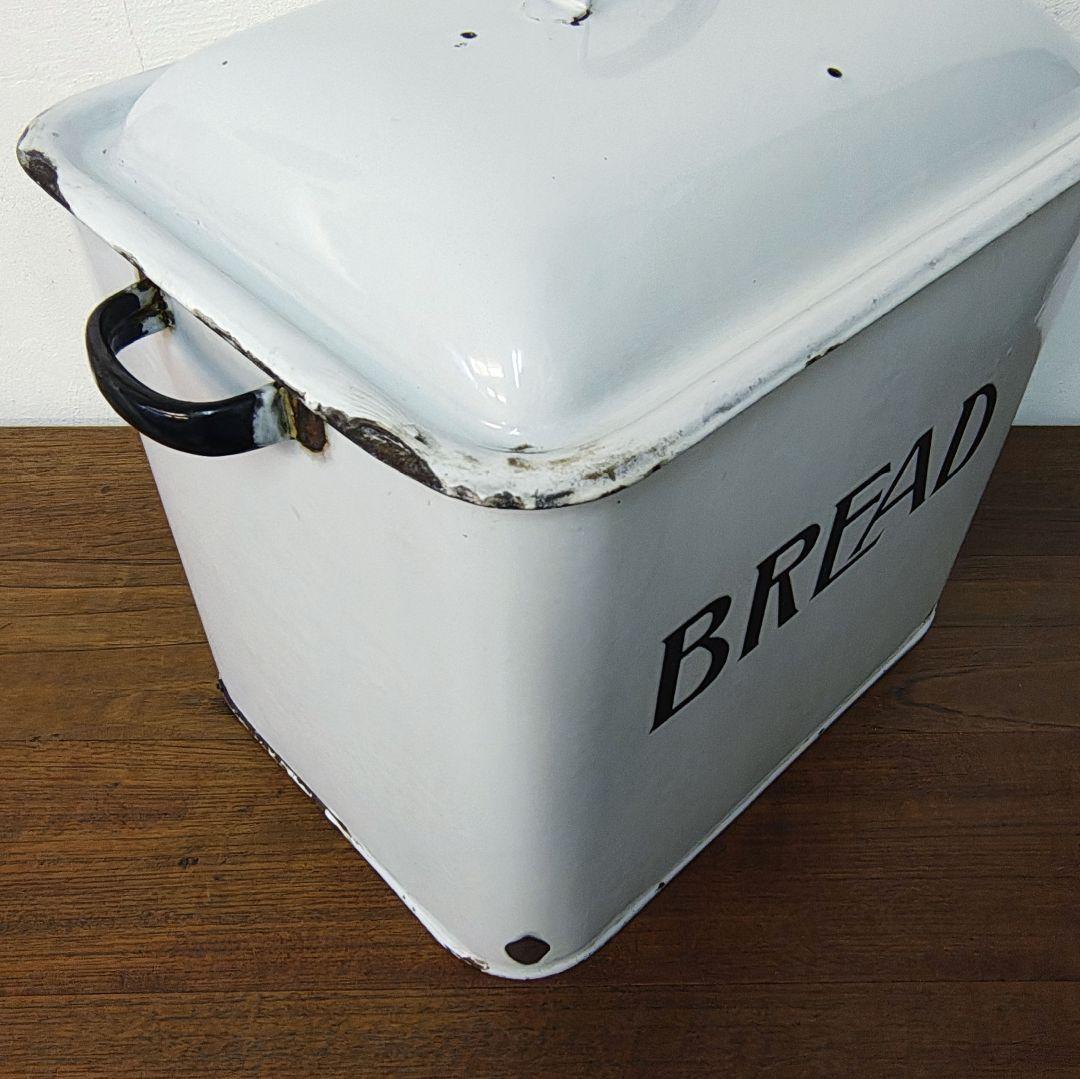 英国【PRINCE of WARES】ホーロー製 ブレッド缶 ヴィンテージ