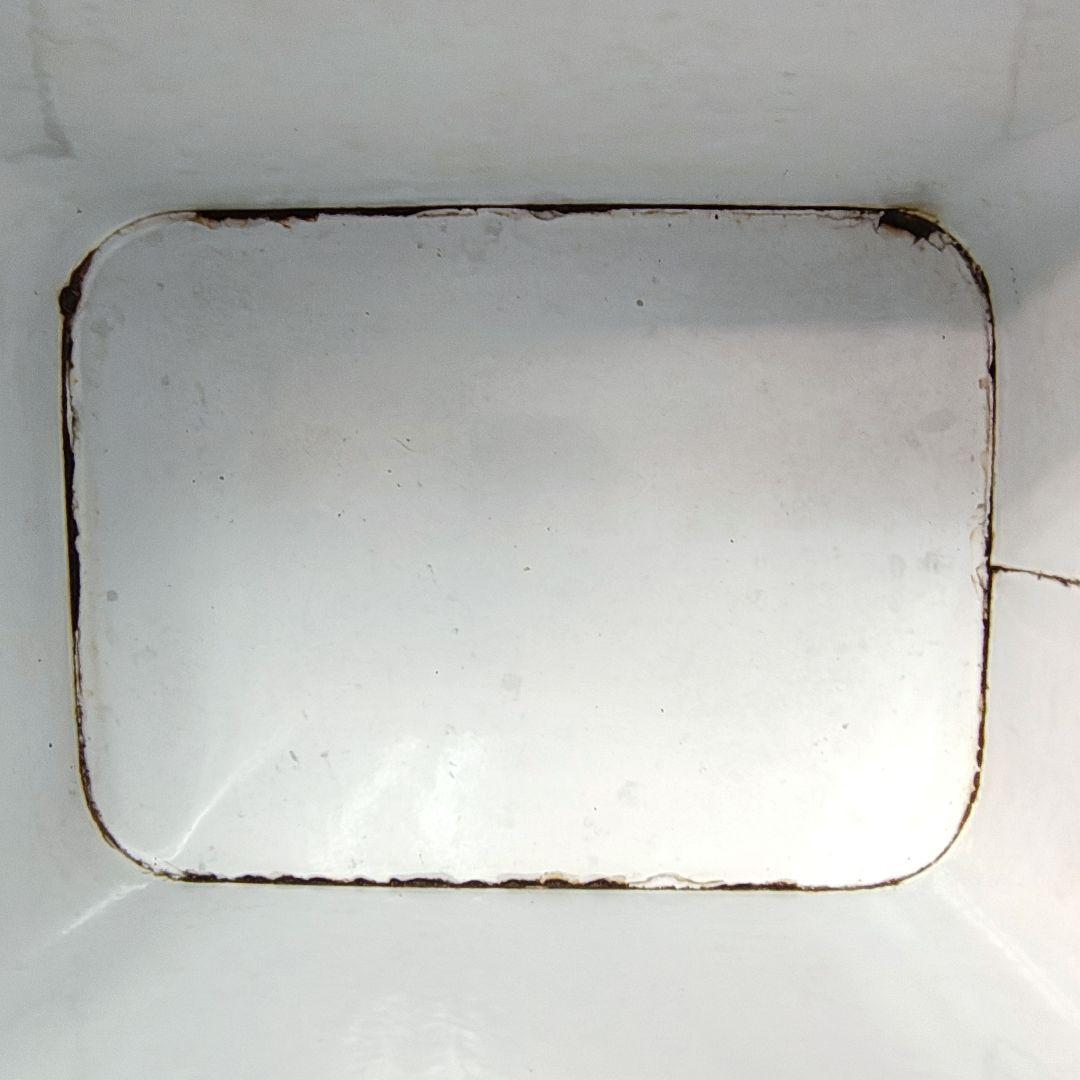 英国【PRINCE of WARES】ホーロー製 ブレッド缶 ヴィンテージ