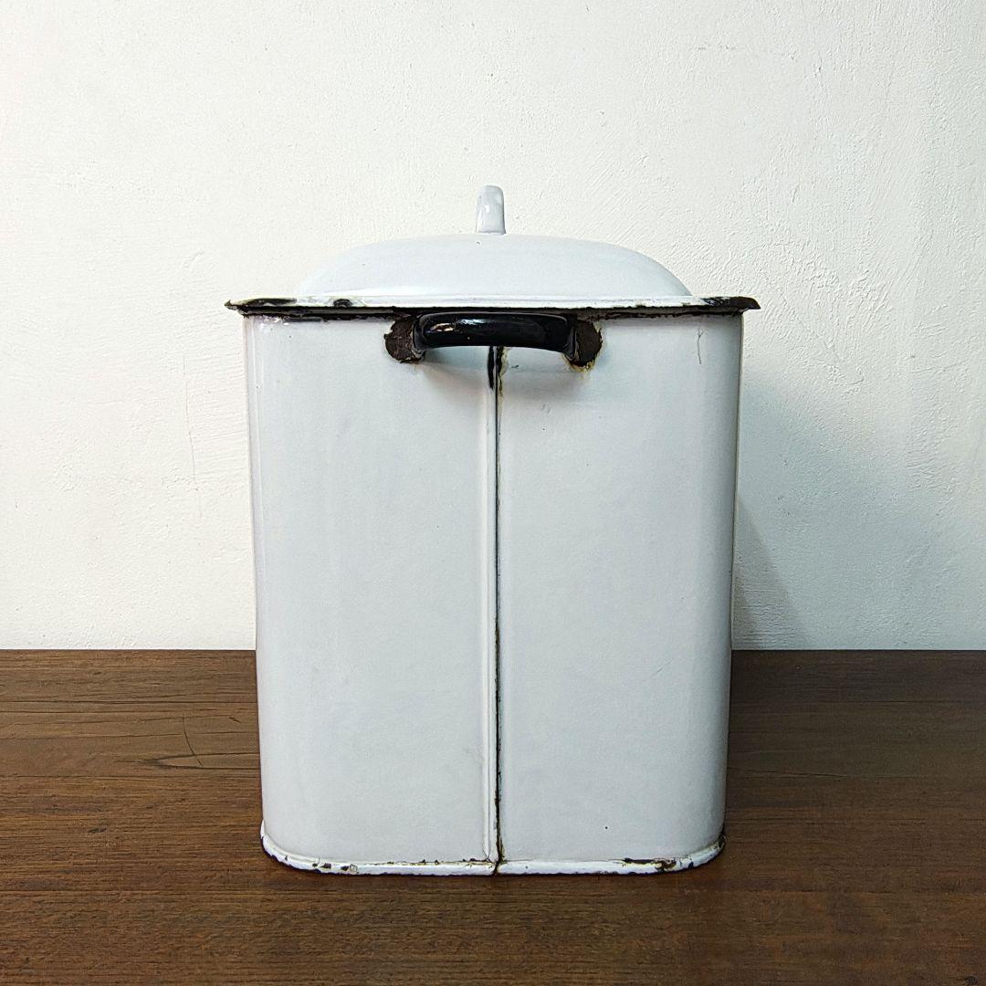 英国【PRINCE of WARES】ホーロー製 ブレッド缶 ヴィンテージ