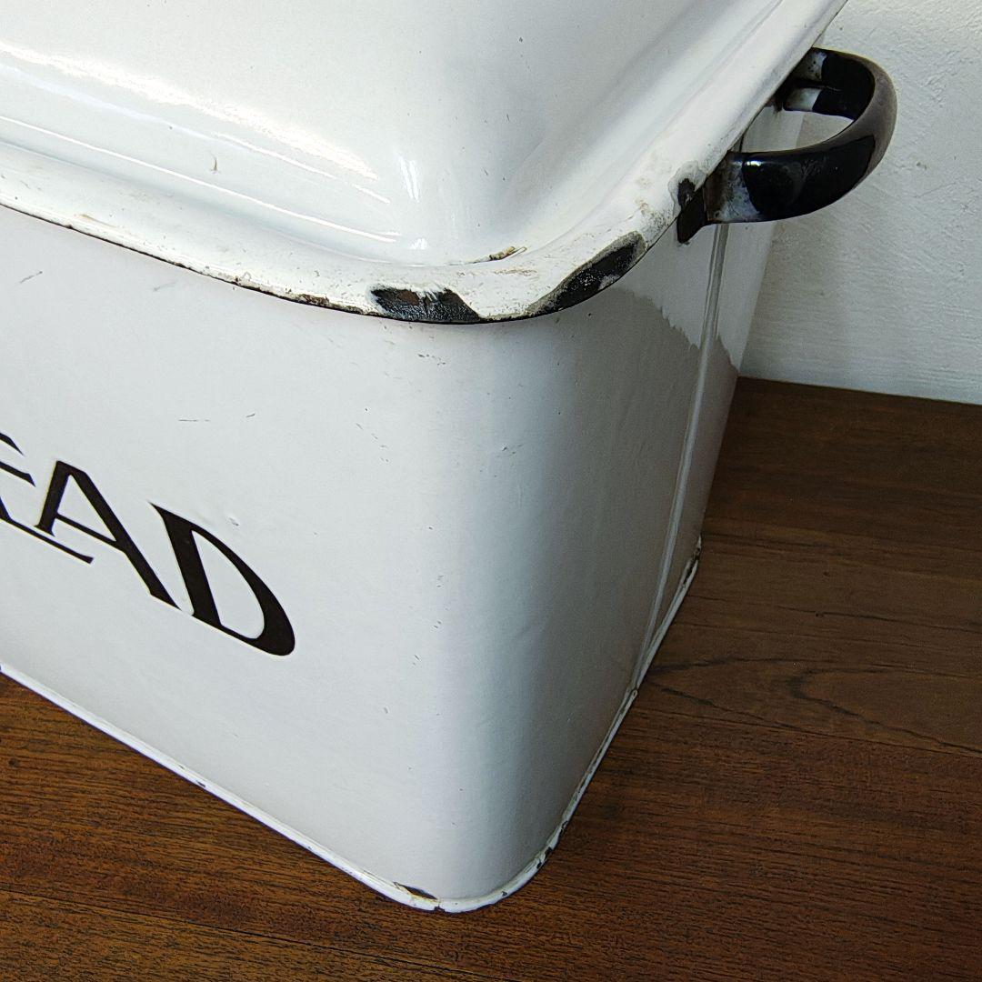 英国【PRINCE of WARES】ホーロー製 ブレッド缶 ヴィンテージ