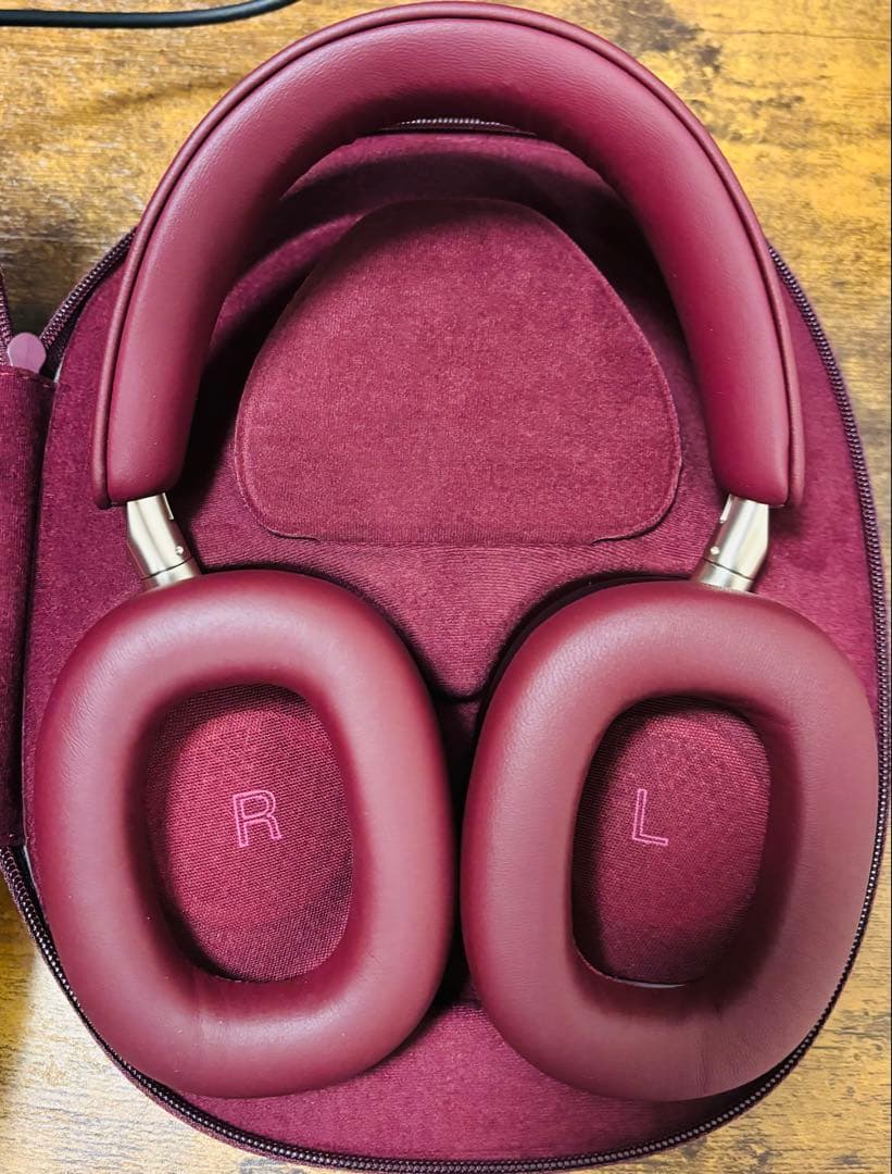 B&W PX8 ロイヤルバーガンディ