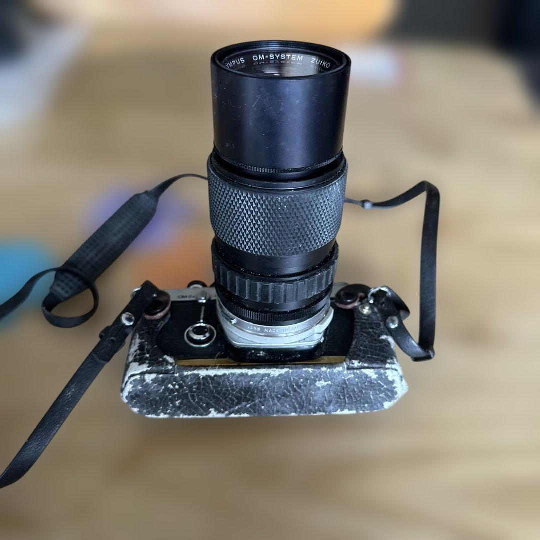 OLYMPUS OM-2 、Canon AV-1、Olympusケース付き