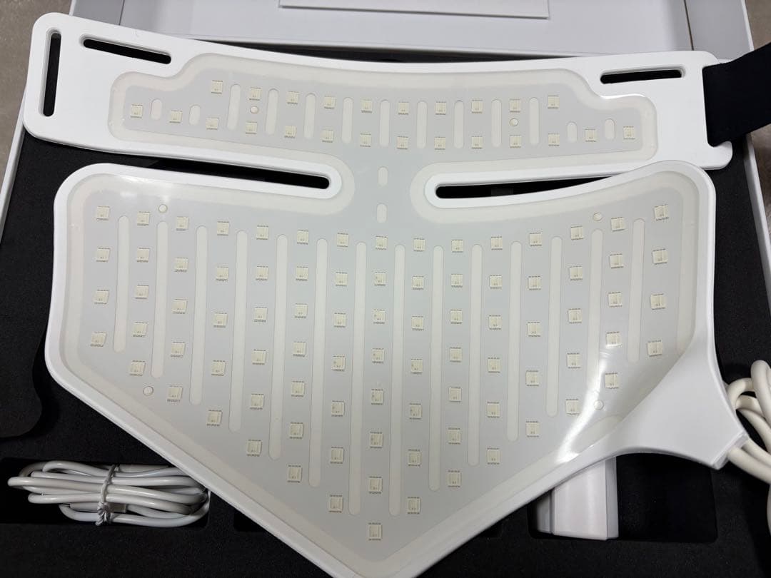 【美品】カレントボディLED ネック＆デコルテ マスク: シリーズ2