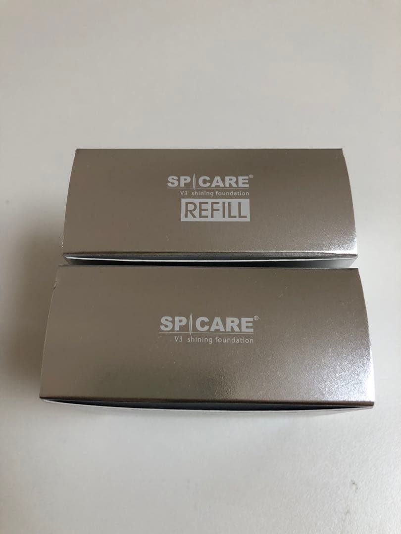V3シャイニングファンデーション 本体 + レフィル2個セット