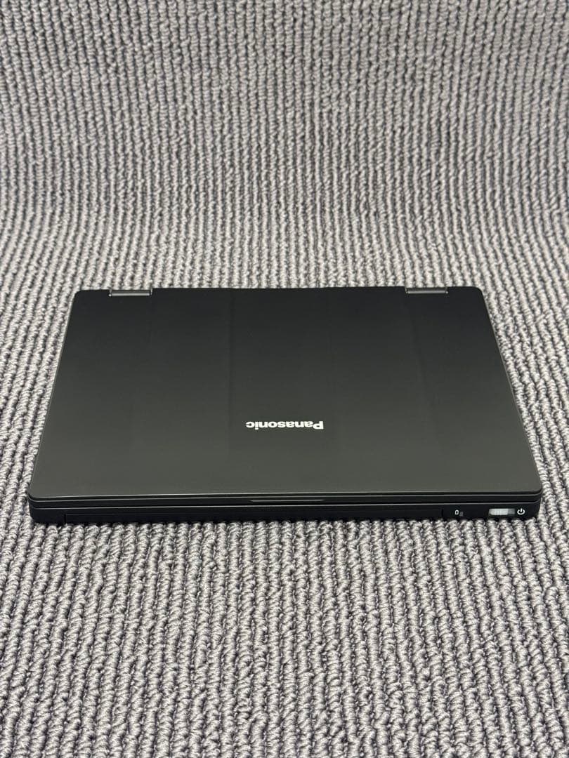 【希少美品】CF-RZ8ブラックLTE 2TBバッテリー3個キーボードカバー付き