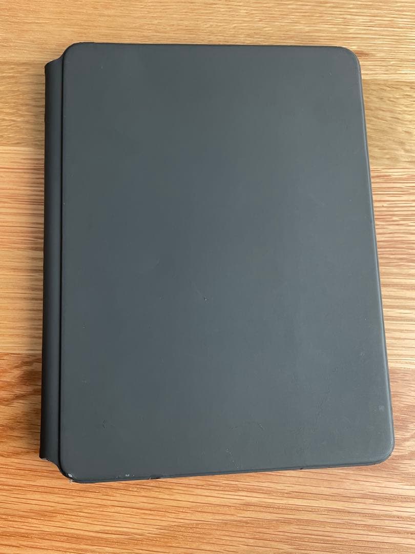 Magic Keyboard 10.9インチ 第4世代対応（A2316使用）