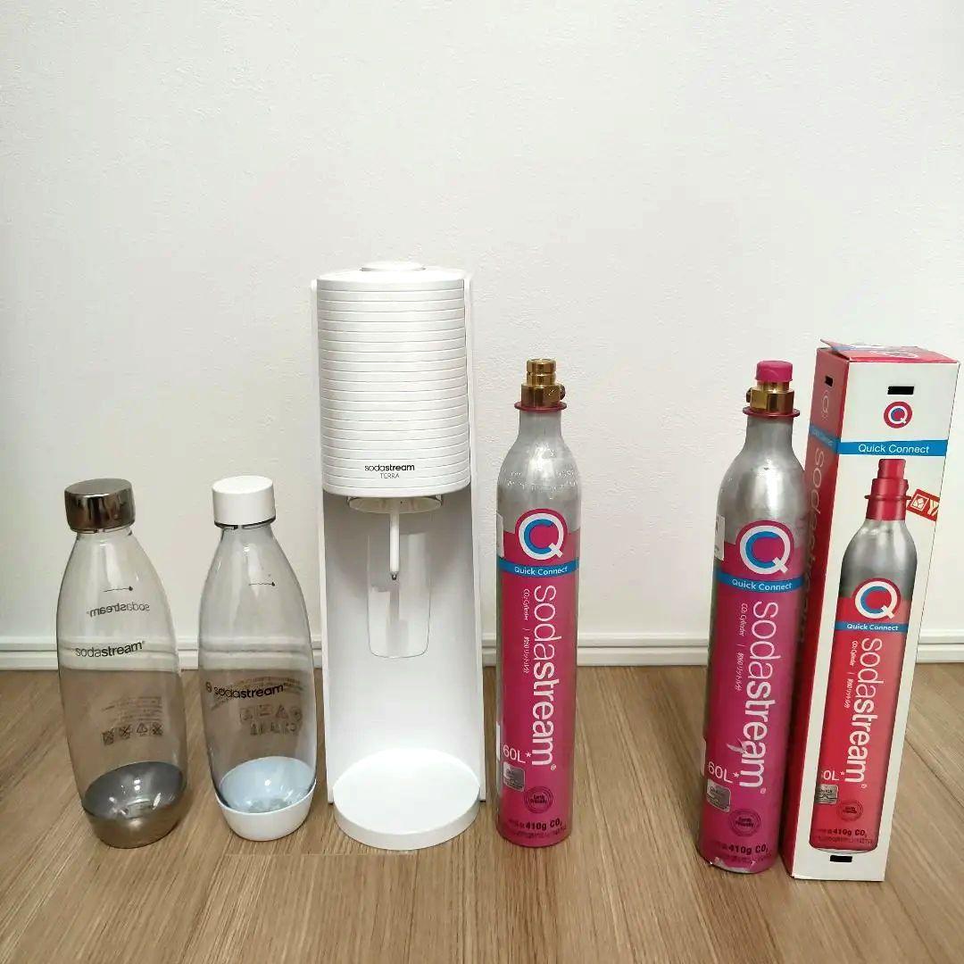 ソーダストリームTERRA sodastream ボトル2本、ガス2本