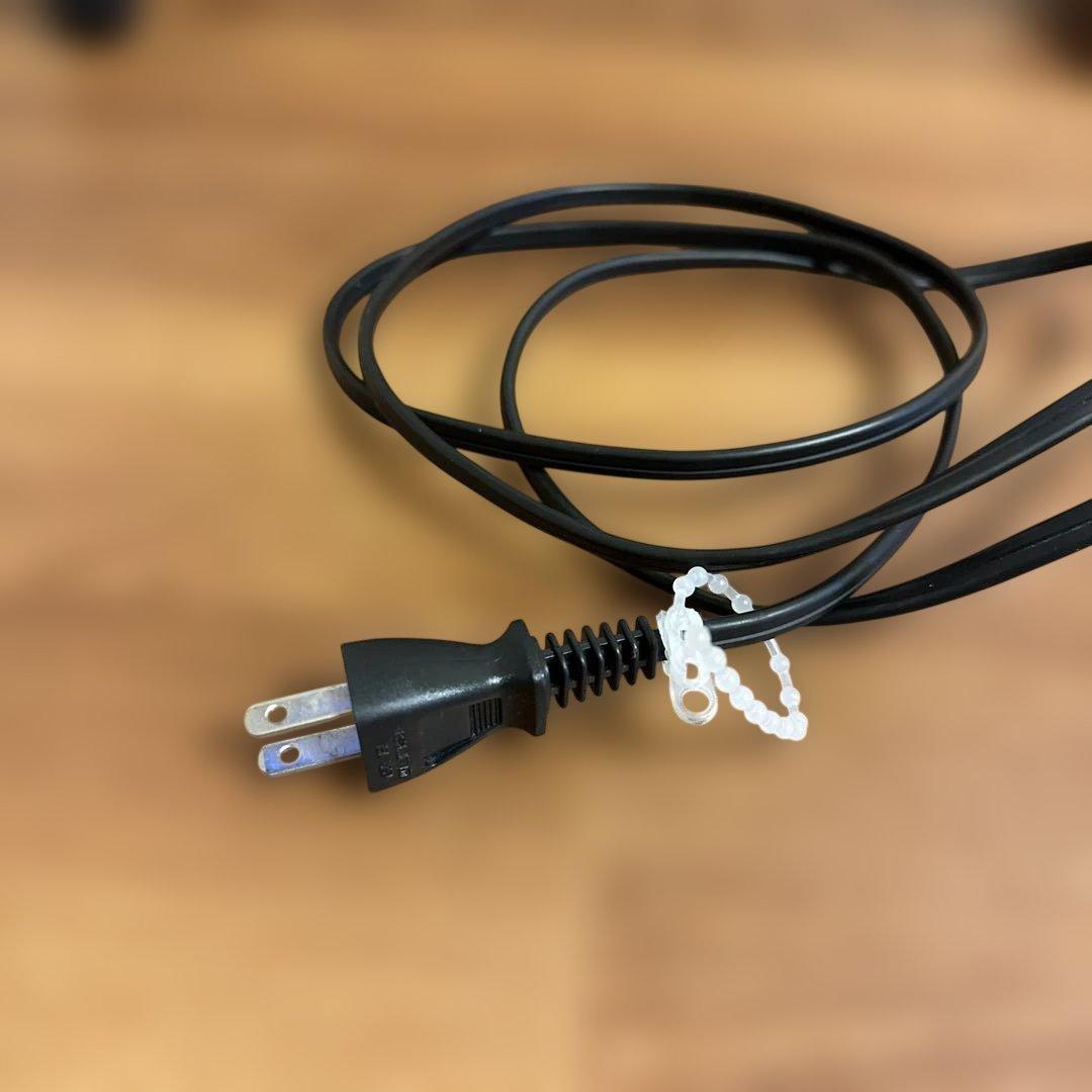 ② サンルミエキュート E800LS 遠赤外線暖房器