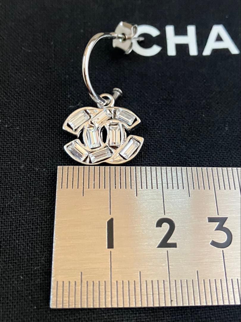 01P CHANEL シャネル CCマーク ラインストーン クリア×シルバー