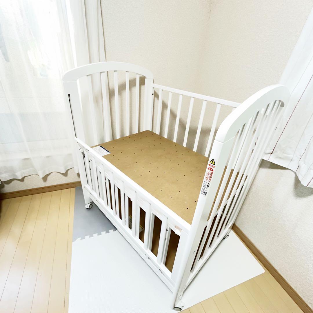 カトージ　ミニベビーベッド　ミニタチベッド(ビアンコ2)⭐︎