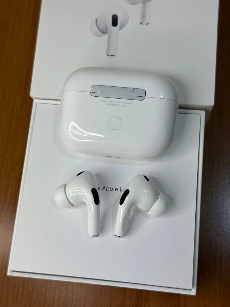 【美品】AirPods Pro 第2世代 MTJV3J/A V9NT3
