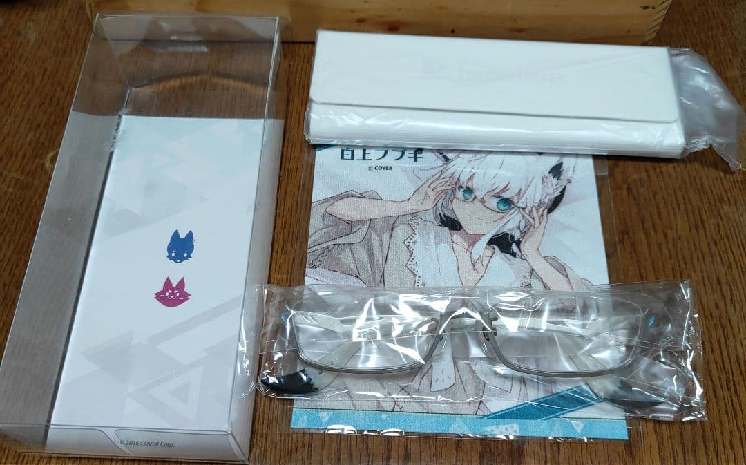 ホロライブ　白上フブキ　眼鏡執事 eyemirrorコラボグッズ　眼鏡