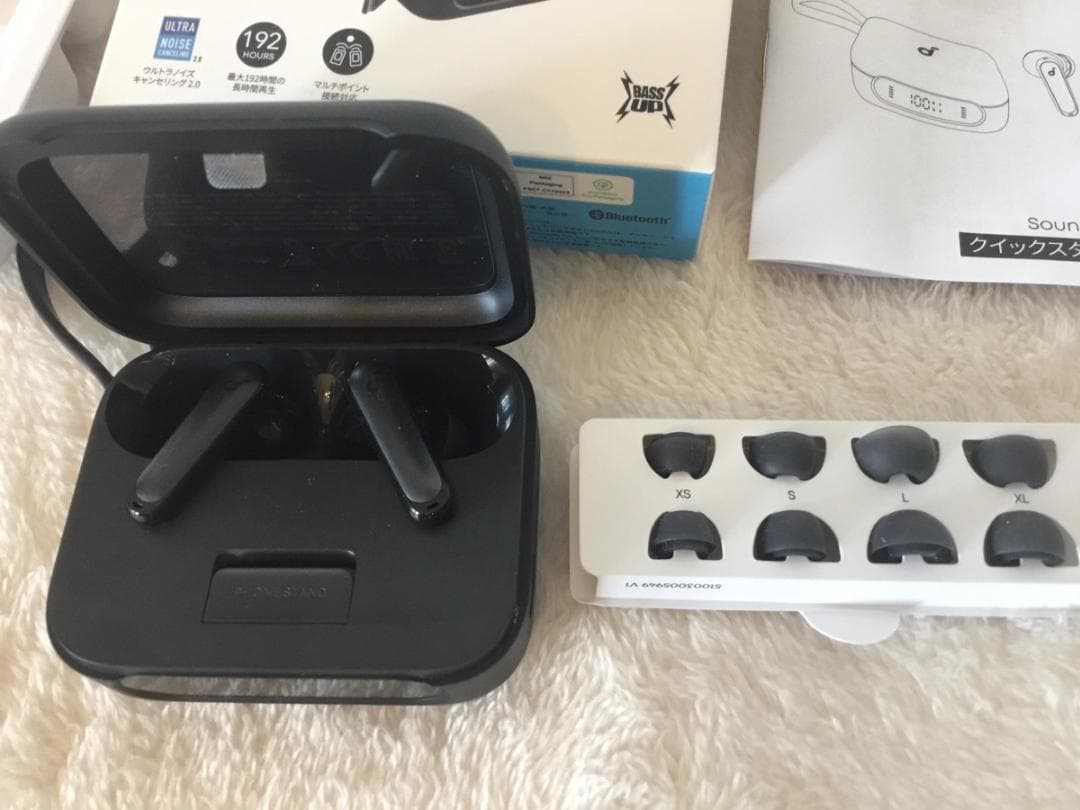 Anker soundcore P41i　モバイルバッテリー搭載イヤホン　黒