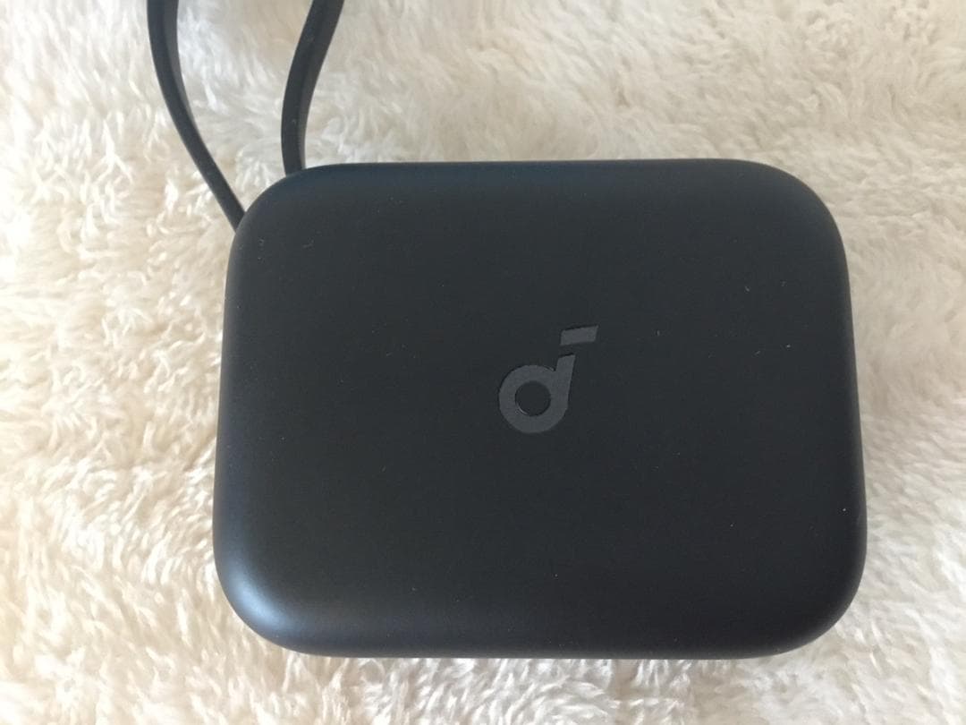 Anker soundcore P41i　モバイルバッテリー搭載イヤホン　黒