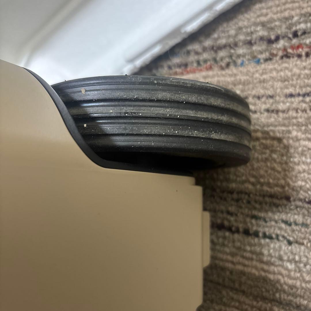 未使用展示品　ハイコーキ　コードレス冷温庫UL18DBA バッテリーなし