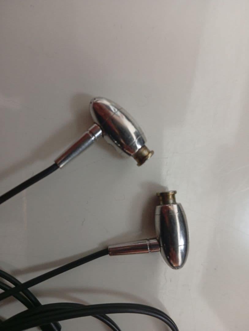 final audio design　FI-BA-SS　バランスドアーマチュア型