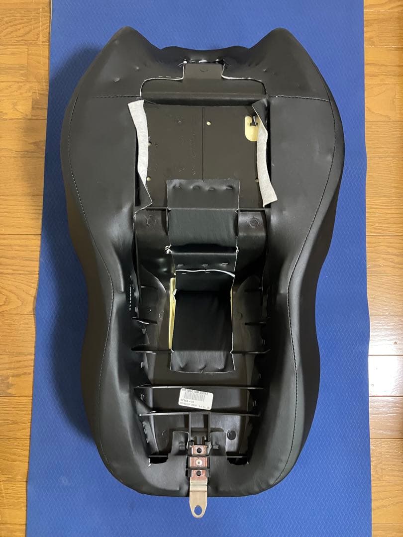 ハーレー　Harley-Davidson 純正　シート　　ツーリング　レア