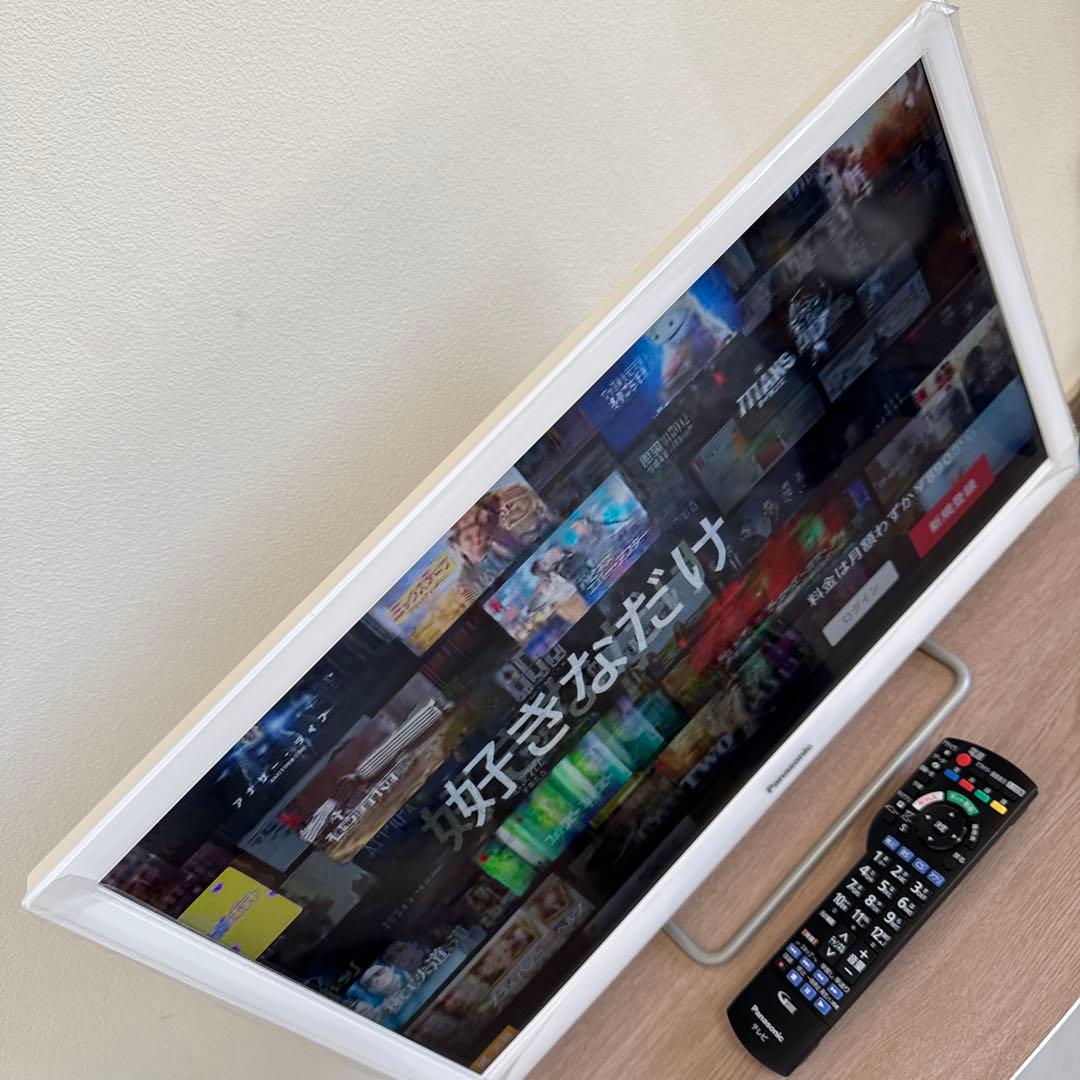 美品 Panasonic VIERA 24V型スマート液晶テレビ Wi-Fi内蔵