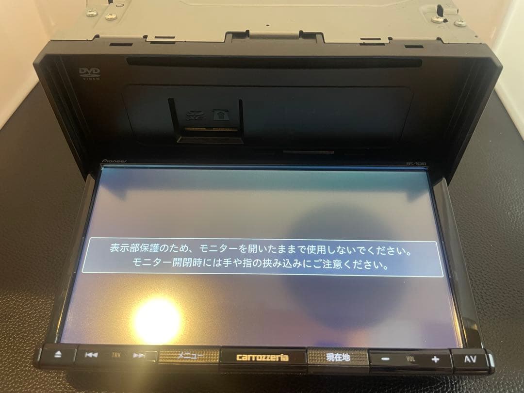 最新地図楽ナビAVIC-RZ303中古180mm7Ｖ型ワンセグTV 最新オービス