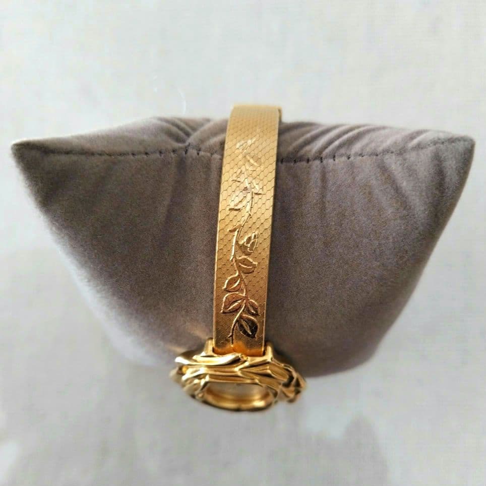 希少 SEIKO セイコー ハプスブルグ家 王女の時計 薔薇モチーフ 腕時計