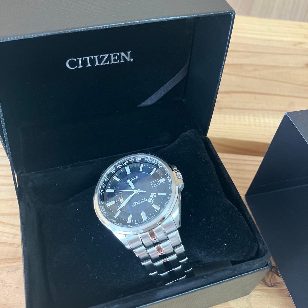 時計 Citizen CB0011-69L