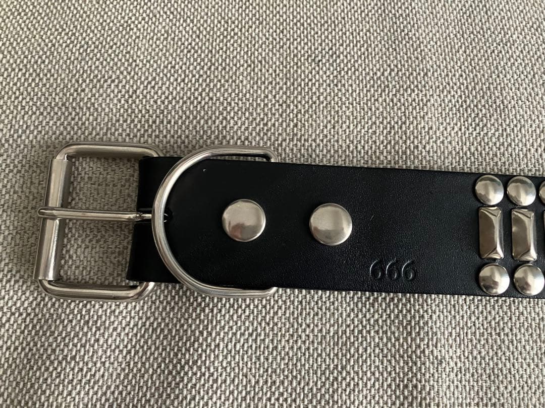 スタッズ　ブラックレザーベルト