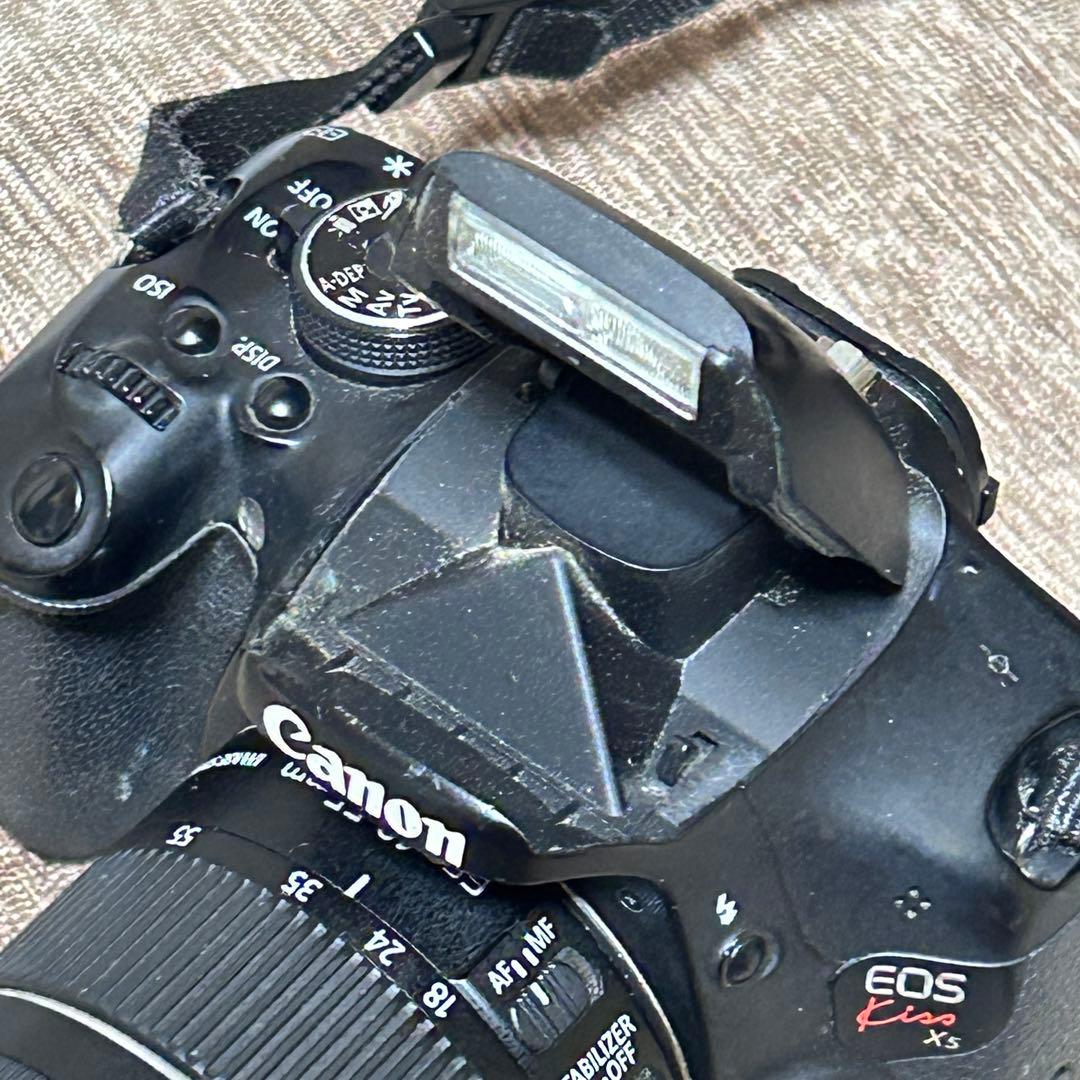 稼働品　Canon EOS kiss X5 レンズキット　充電器・電池　付属