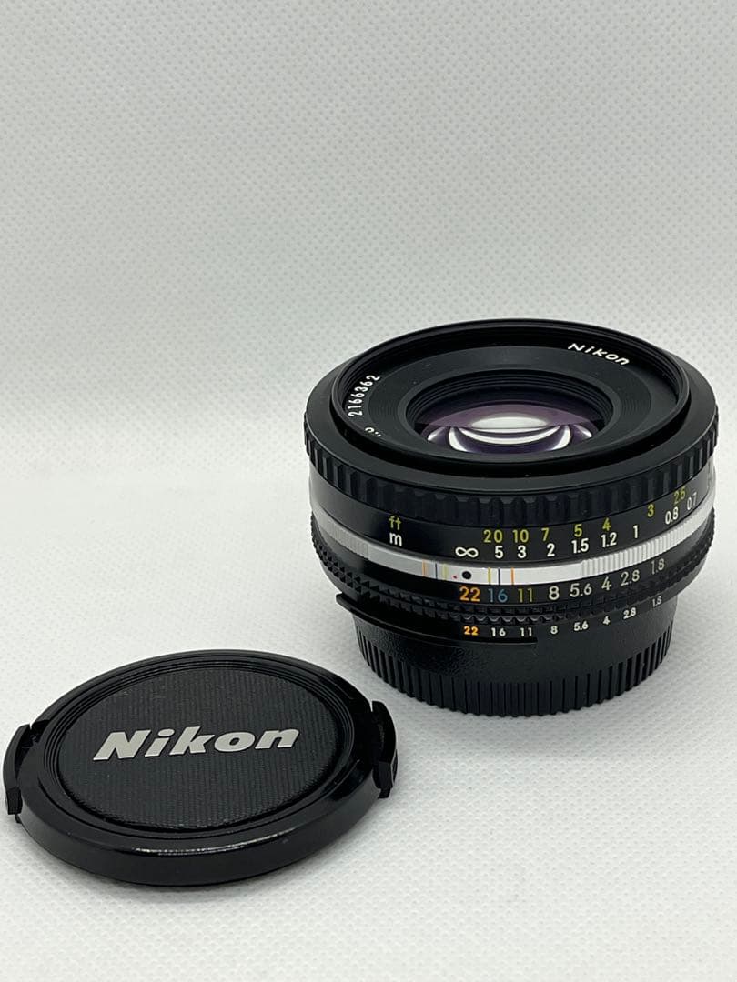 NIKKOR 50mm f/1.8 人気のパンケーキレンズ 日本製