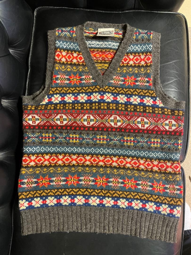 Jamieson's ユナイテッドアローズ別注ベスト　好配色Mサイズ