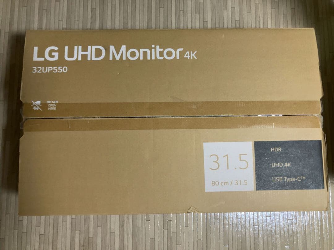 LG モニター　32UP550
