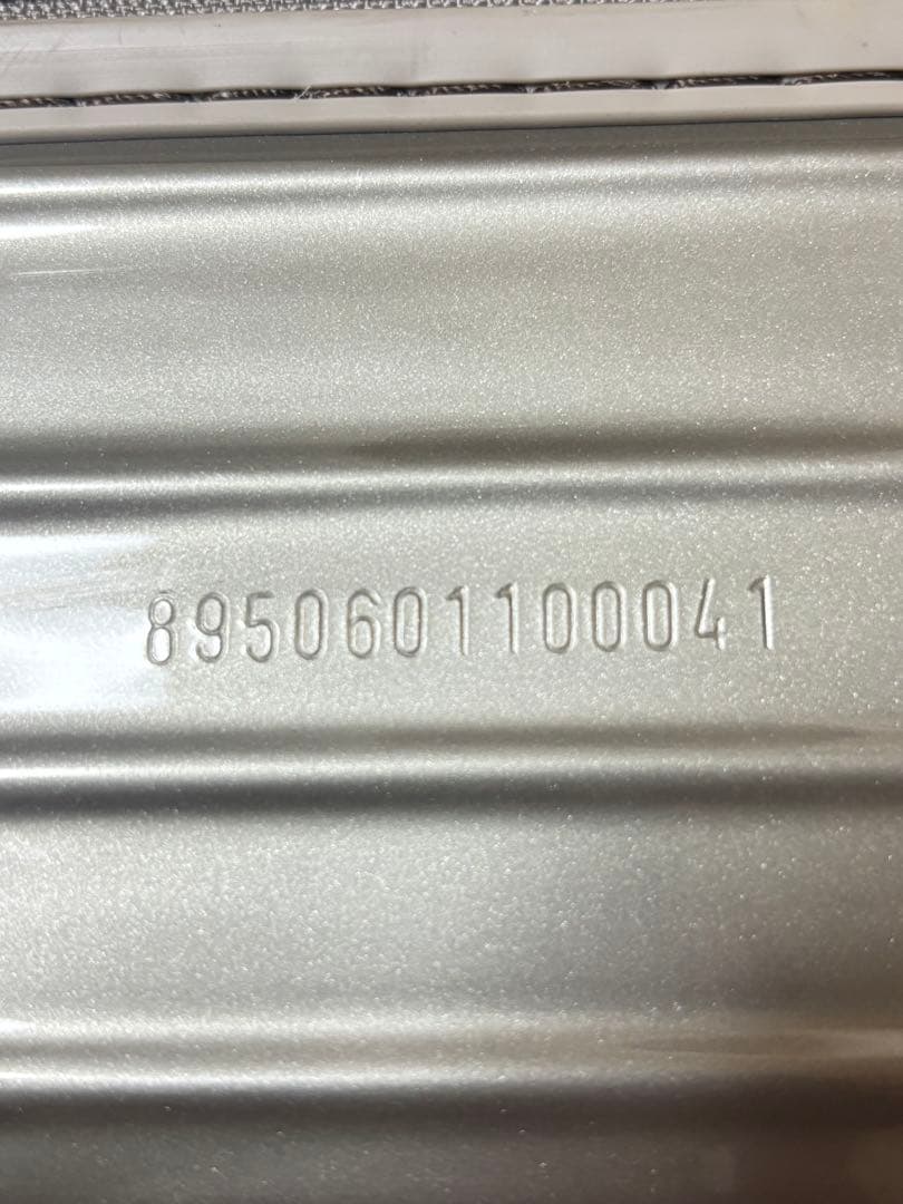 専用購入不可　訳あり　リモワ　サルサ　87L 4輪スーツケース　シャンパングレー