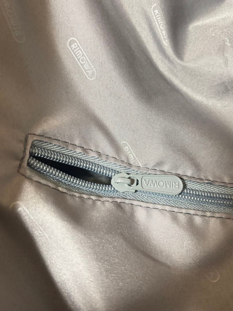 専用購入不可　訳あり　リモワ　サルサ　87L 4輪スーツケース　シャンパングレー