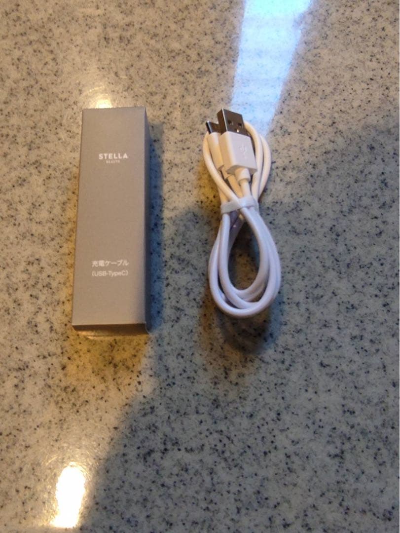 レーザー&EMSリフトブラシ PRO 2.0 ピンク