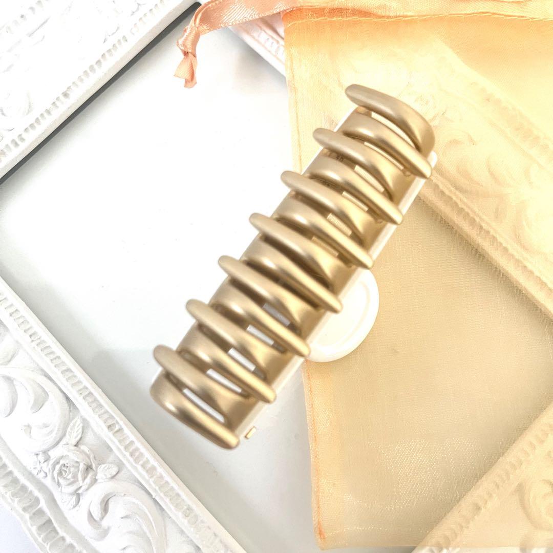 未使用級☆アレクサンドルドゥパリ ヴァンドーム　Mクリップ BLANC