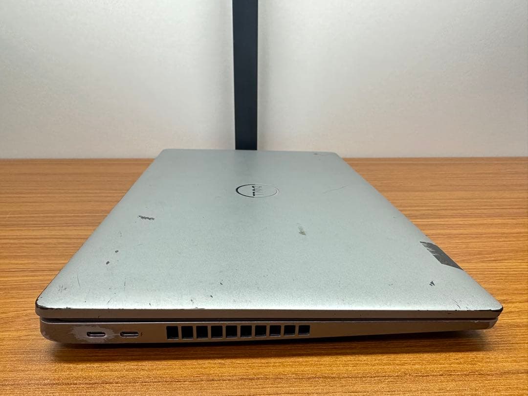 Windowsノート本体 Dell Latitude 5520 i7-1165G7 8Gb 256Gb