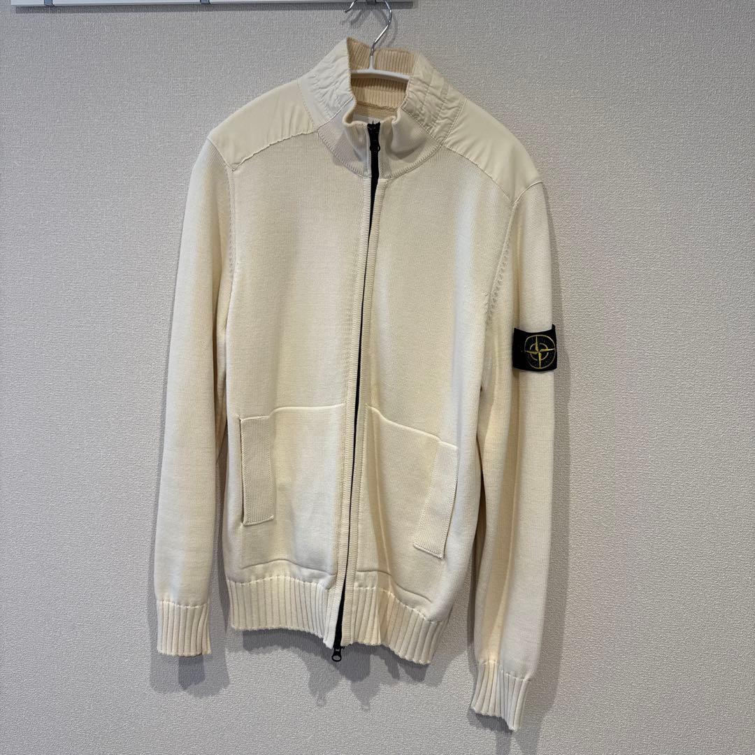 STONE  フルジップセーター