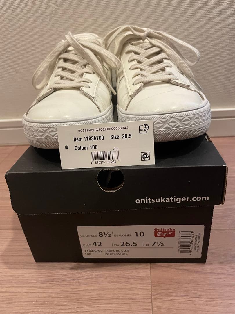 Onitsuka Tiger オニツカタイガー FABRE ホワイトスニーカー