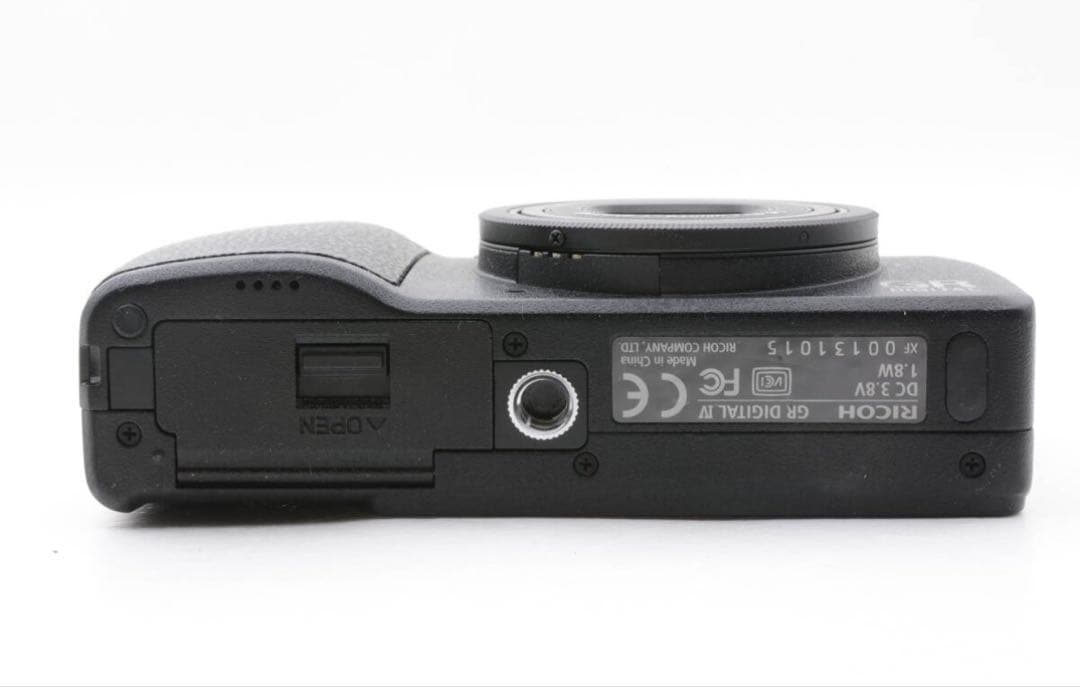 RICOH GR DIGITAL IV 本体