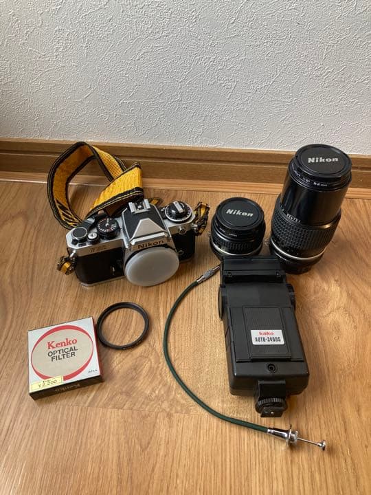 【美品】Nikonフィルムカメラ　FE2