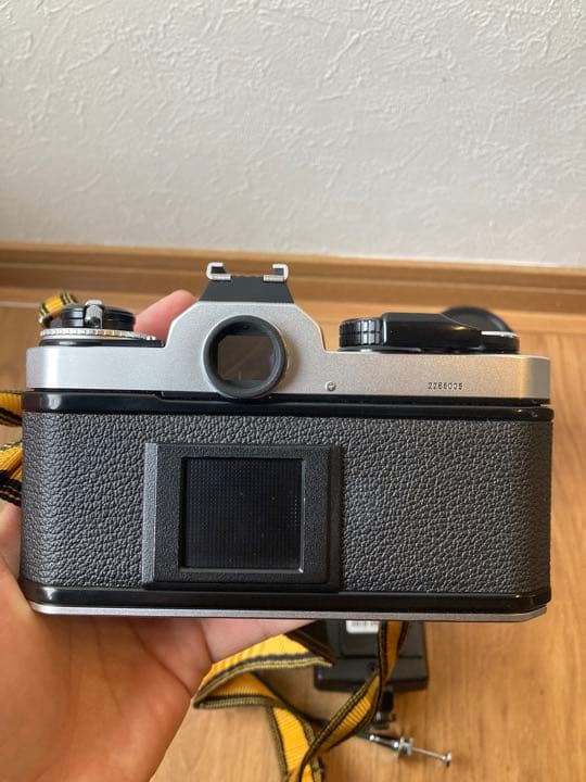 【美品】Nikonフィルムカメラ　FE2