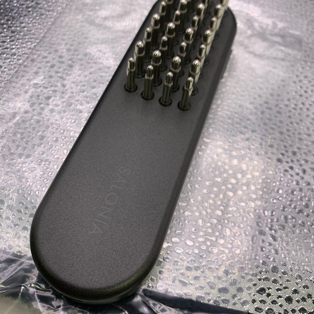 Q3851 SALONIA EMS リフトブラシ 3Dケア (美顔器)