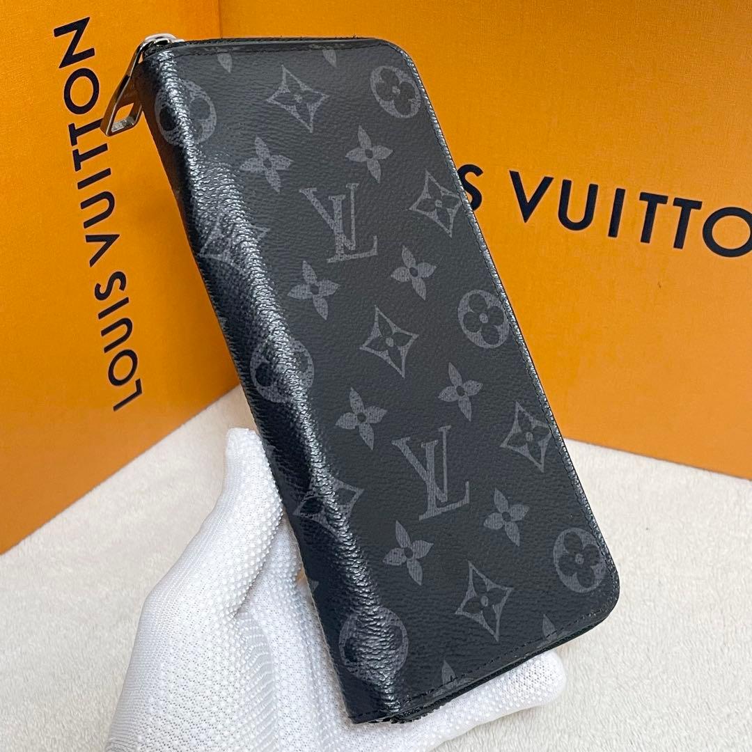 ルイヴィトン モノグラム　エクリプス ヴェルティカル　ジッピーウォレット