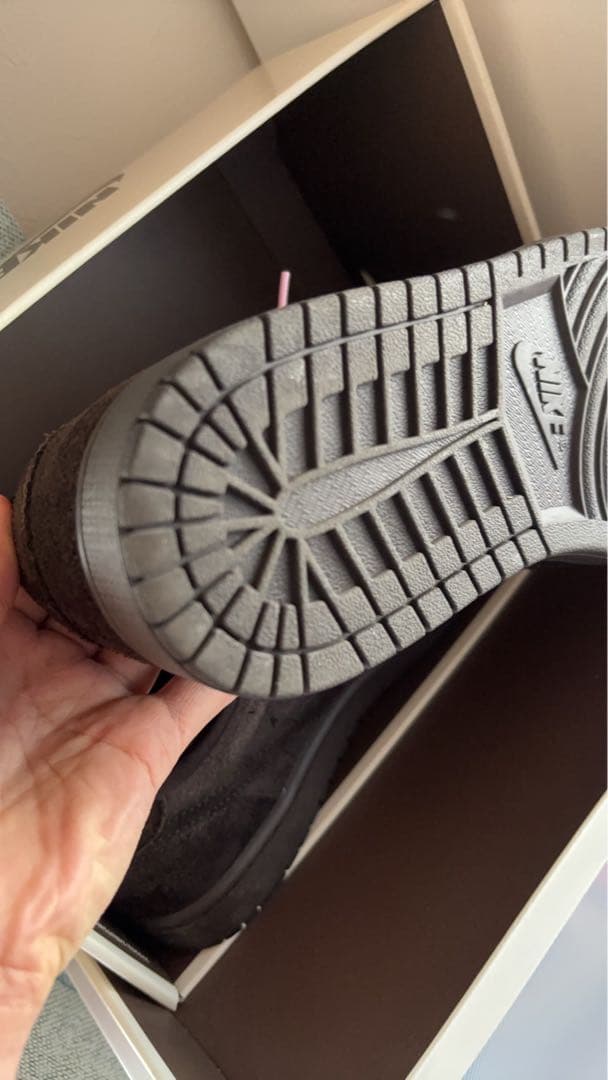 Travis Scott ×Jordan 1 Low Velvet Brown