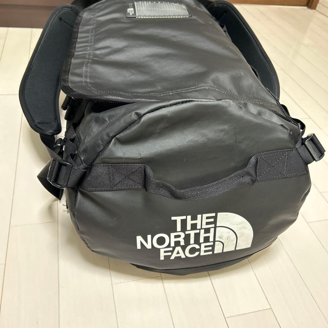 美品ノースフェイス　NORTHFACE ダッフルバッグ　S