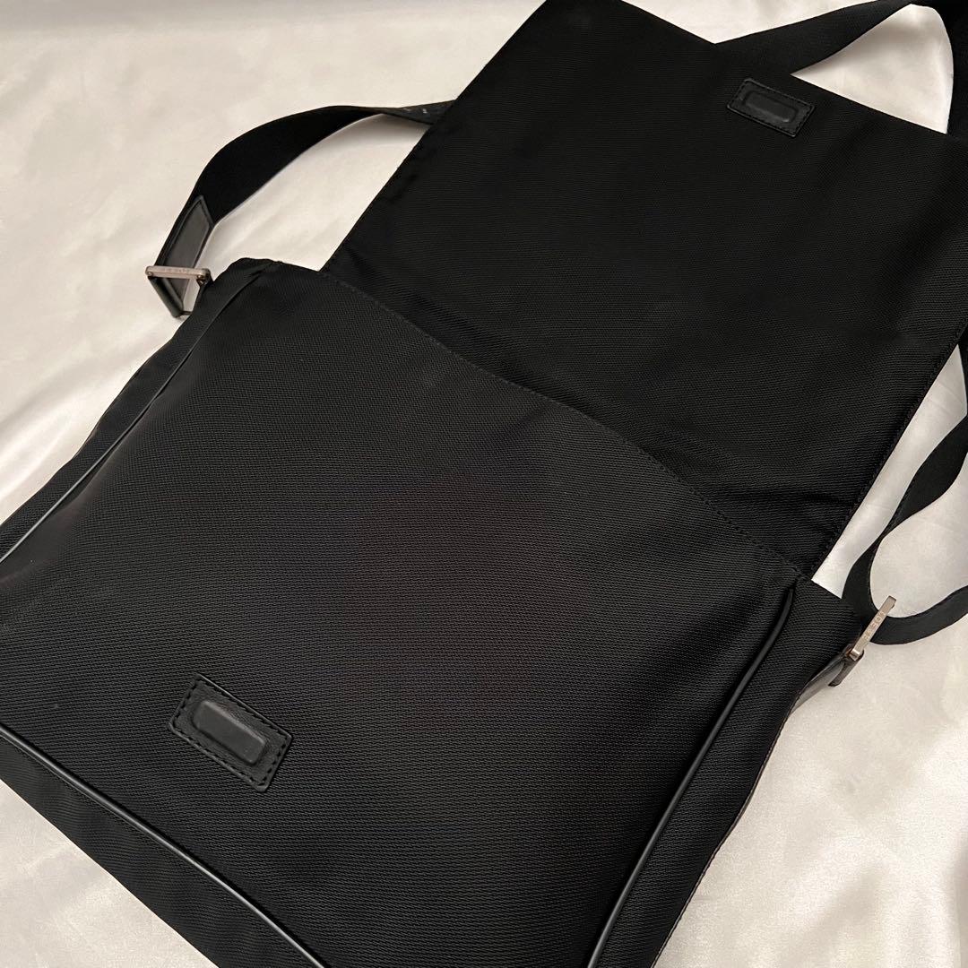 ✨極美品✨ロエベ　大容量メッセンジャーバッグ　キャンバス×レザー　ブラック