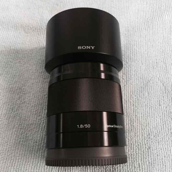 ソニー 1.8/50 ブラック