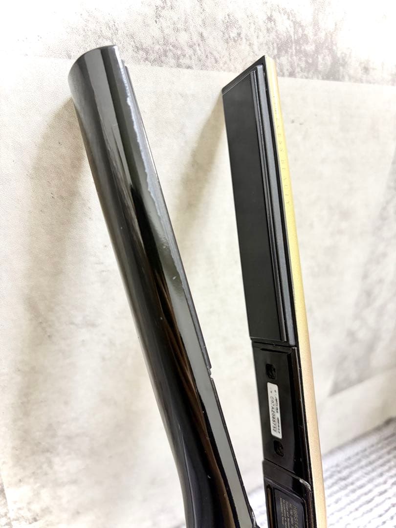 ヘアビューロン リュミエリーナ 4D Plus